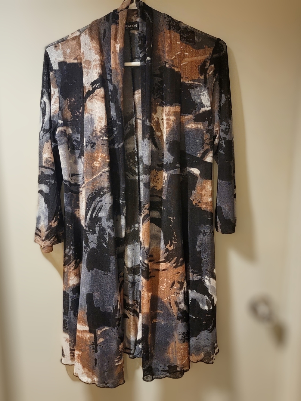 ⭐️ CREATION - Abstract Print Cardigan - Black, Brown, Gray